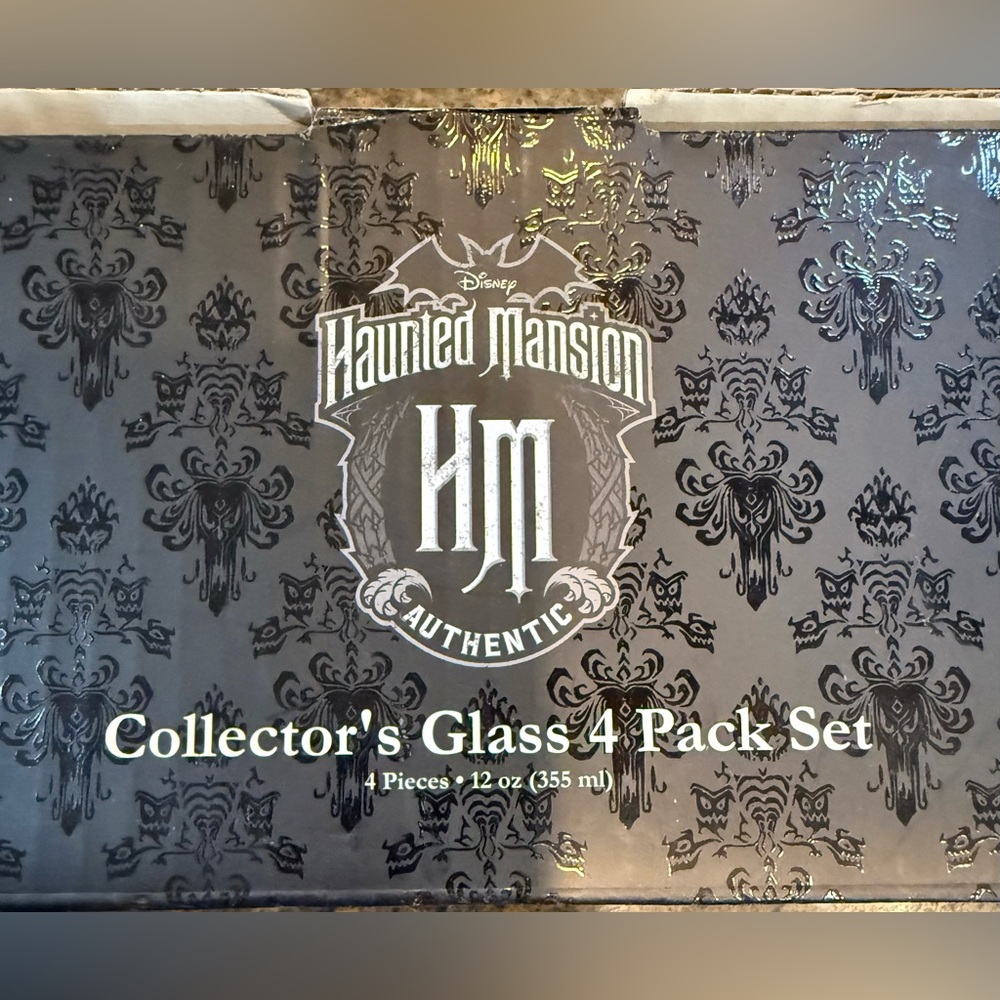 Disney Haunted Mansion "Hitchhiking Ghosts" Collector's Glass 4-Pack Set. - Picture 3 of 9